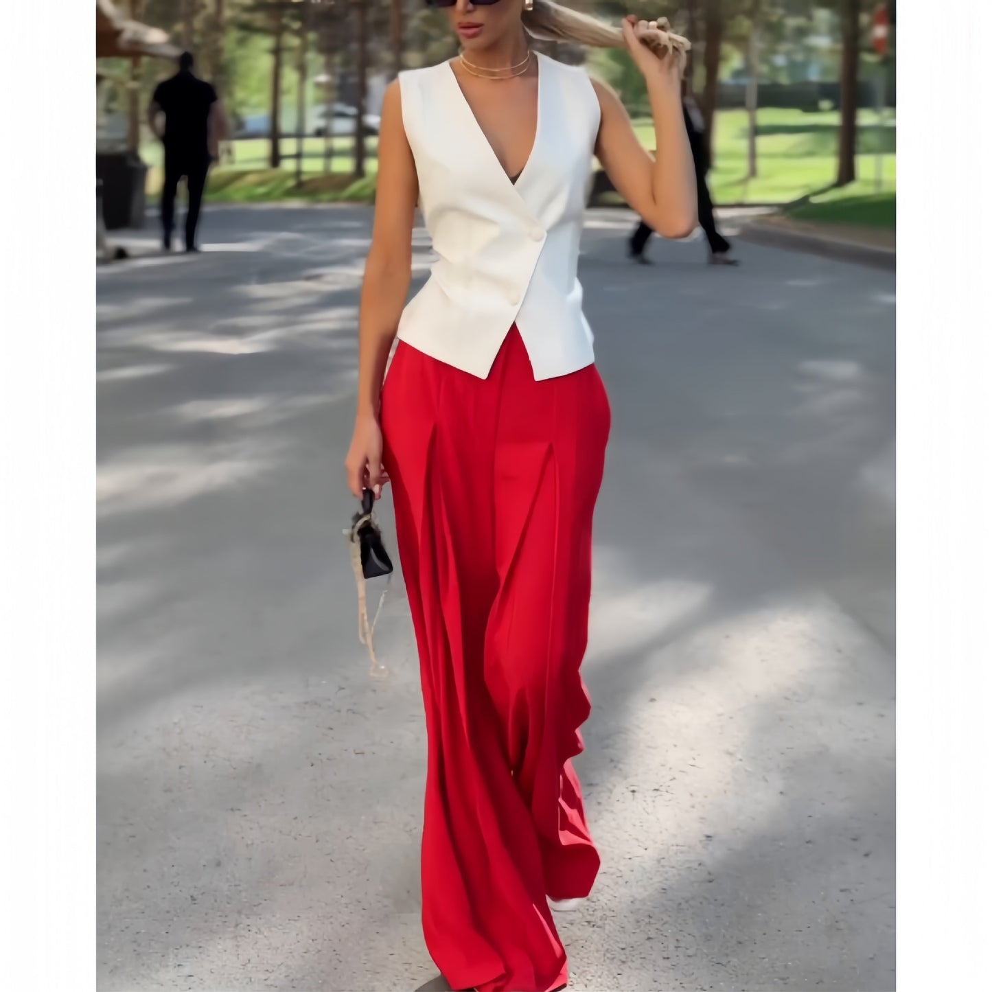 Women's Fashion Deep V-neck Sleeveless Top High Waist Wide Leg Pants Two-piece Set