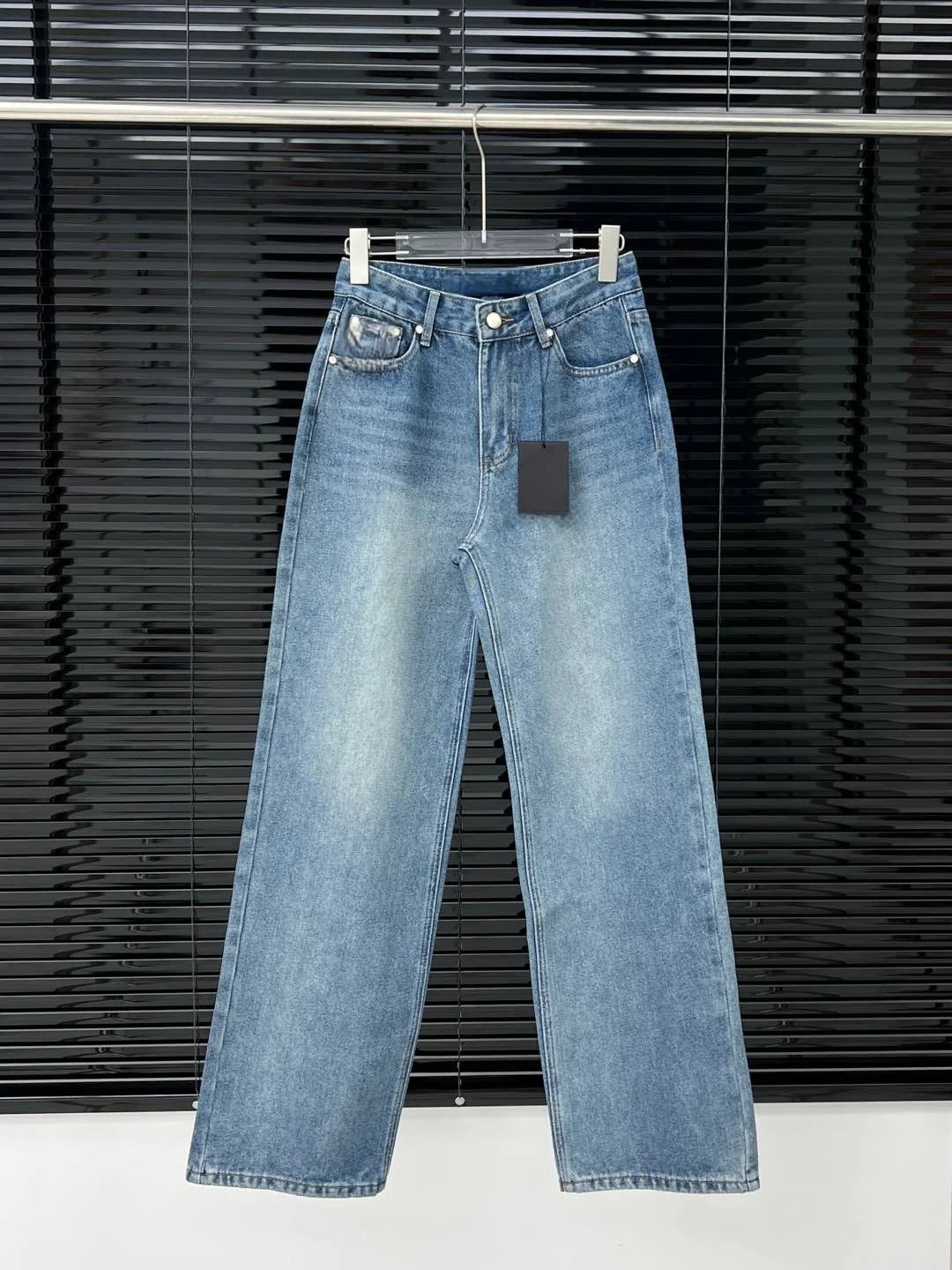 2025 Simple Fashion Women's Denim Pants
