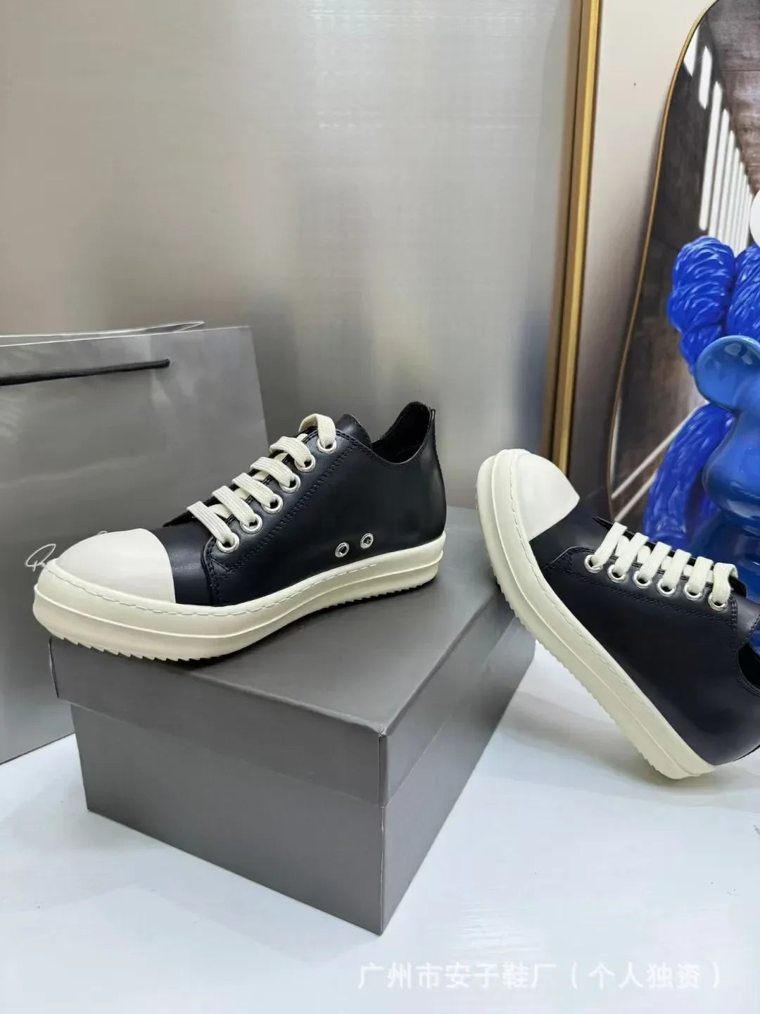 Rric High Quality Female Canvas Shoes Trend Brand Designer Couple Board Mountaineering rmk Sports Shoes Women Shoes