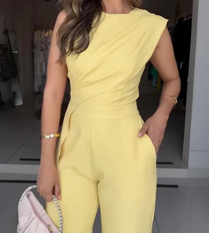 Women's Jumpsuit Fashion 2026 New Sleeveless Ruched Irregular Jumpsuit with Pockets Simple Commuting Style Elegant Jumpsuit
