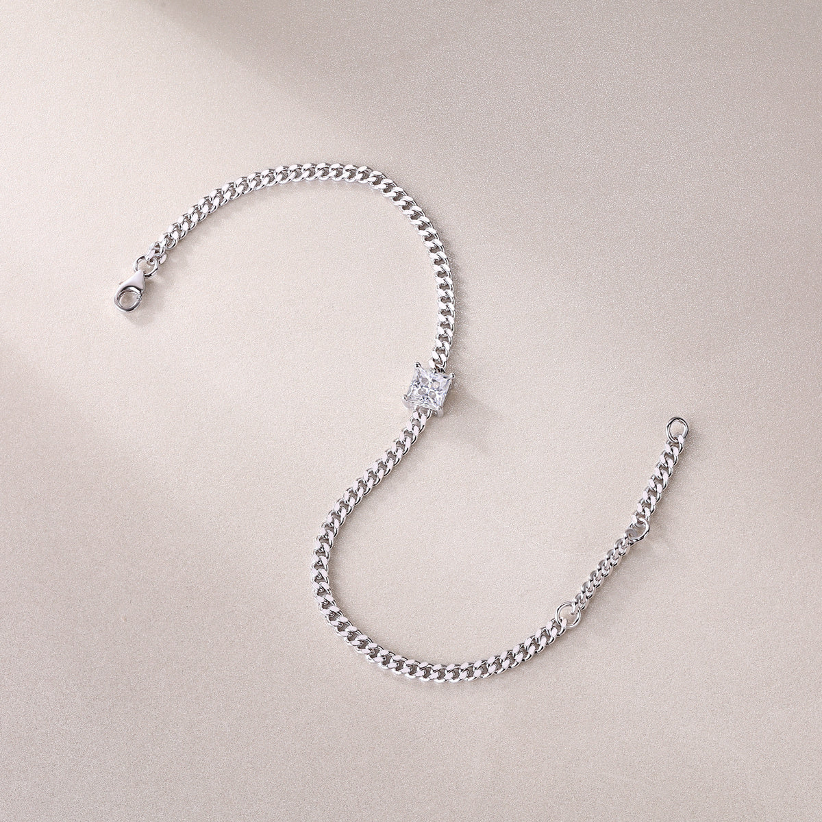 Resolute Luxury Fashion Mossan Diamond S925 Silver Bracelet