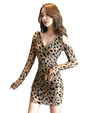 Short leopard elegant dress