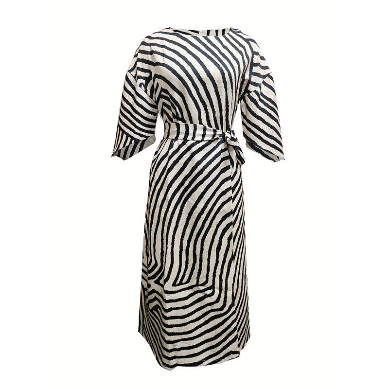 Women's Elegant Geometric Print Batwing Sleeve Round Neck Flowy Maxi Dress Spring Summer Casual Or Fashion Dress