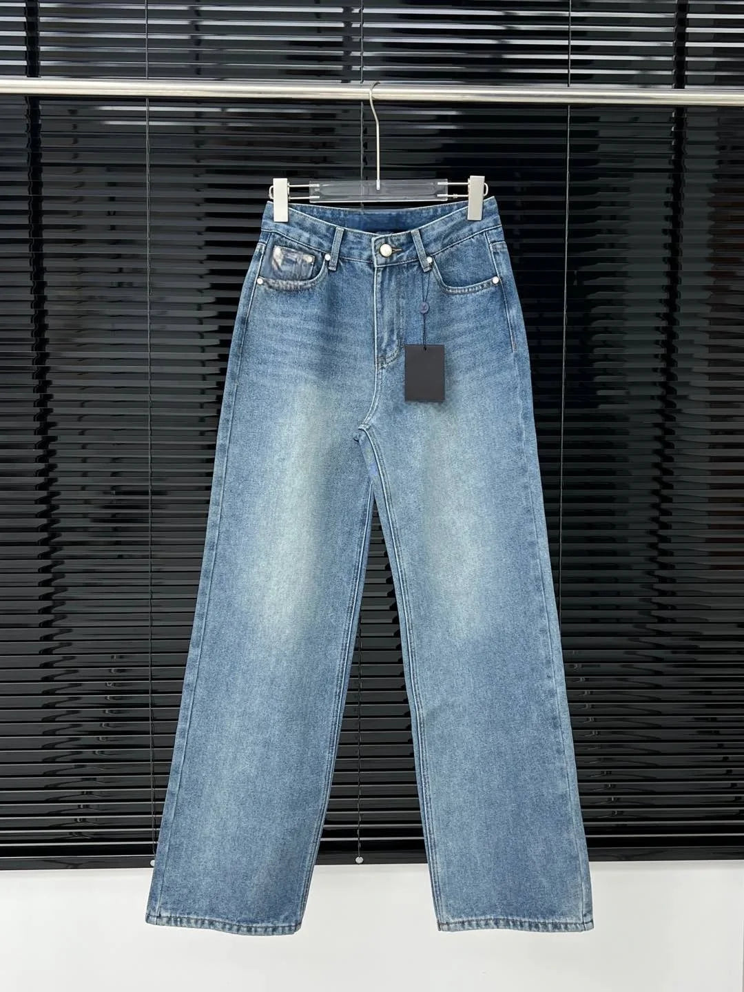 2025 Simple Fashion Women's Denim Pants