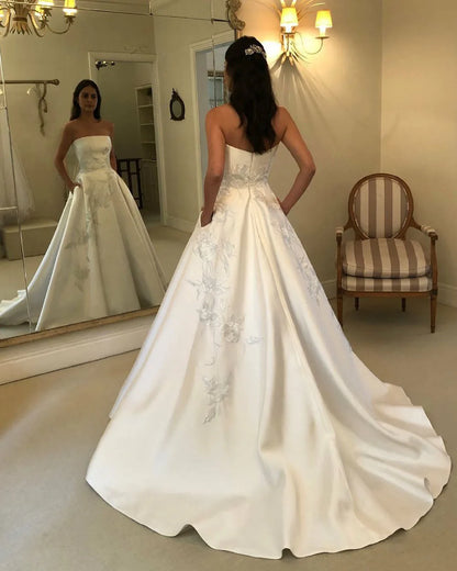Msikoods Customized Strapless Satin Wedding Dress A Line Floral Embroidery Elegant Bride Gown Pocket Women Simple Bridal Dress