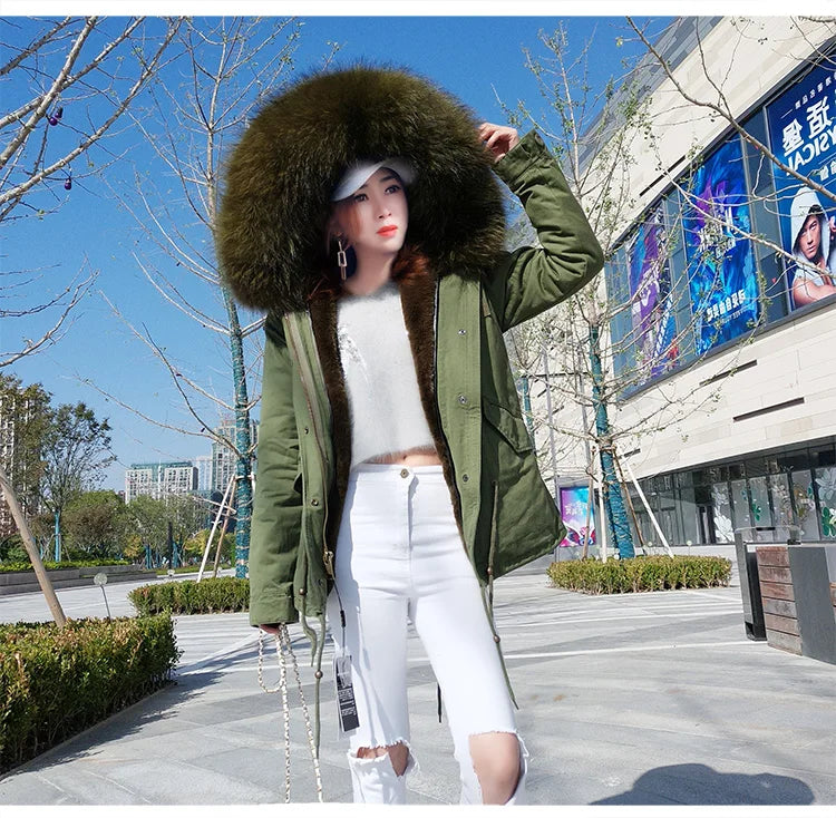 MAOMAOKONG 2025 & 2026 Real Fur Coat New Fashion Fox Fur Collar Winter Women's clothing Removable Lining Thickened Jacket Short Parka