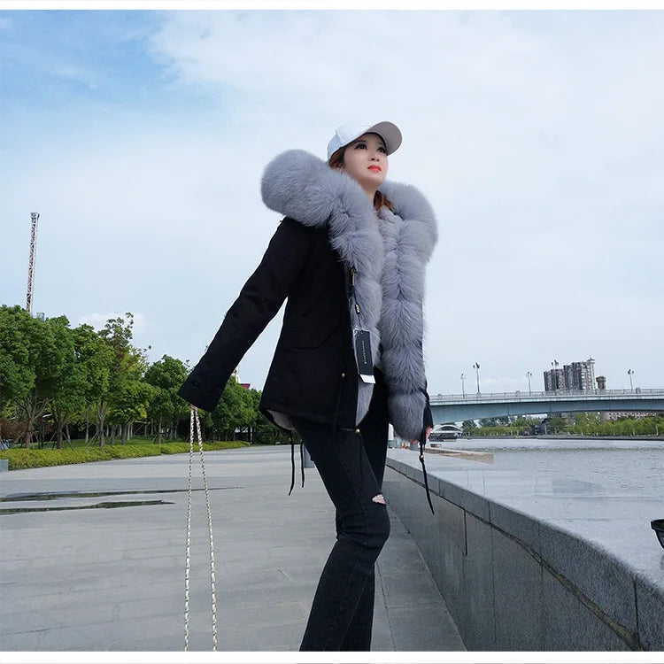 MAOMAOKONG 2025 & 2026 Real Fur Coat New Fashion Fox Fur Collar Winter Women's clothing Removable Lining Thickened Jacket Short Parka