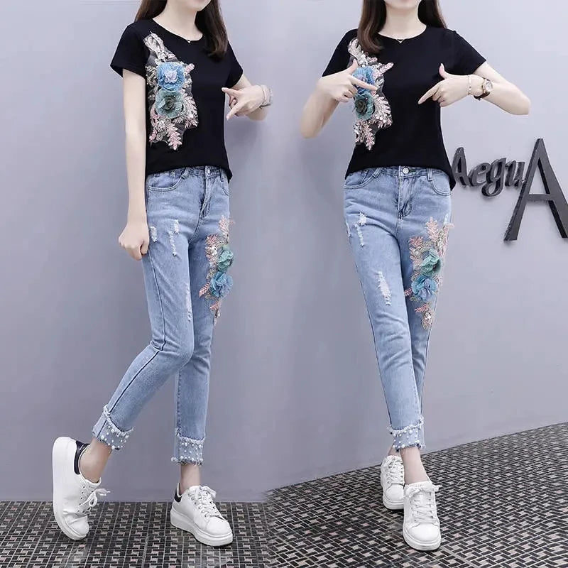 One-Piece/Set 2025 & 2026 Summer New Women Denim Pants Beaded Embroidery Short-Sleeved + Small Feet Hole Jeans Female Two-Piece Suit425