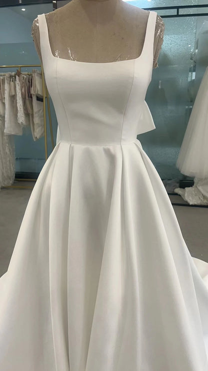 Factory Princess Vintage Short Feather Wedding Dresses Boat Neck Elegant Simple Satin Detachable Train Bridal Gown With Pockets