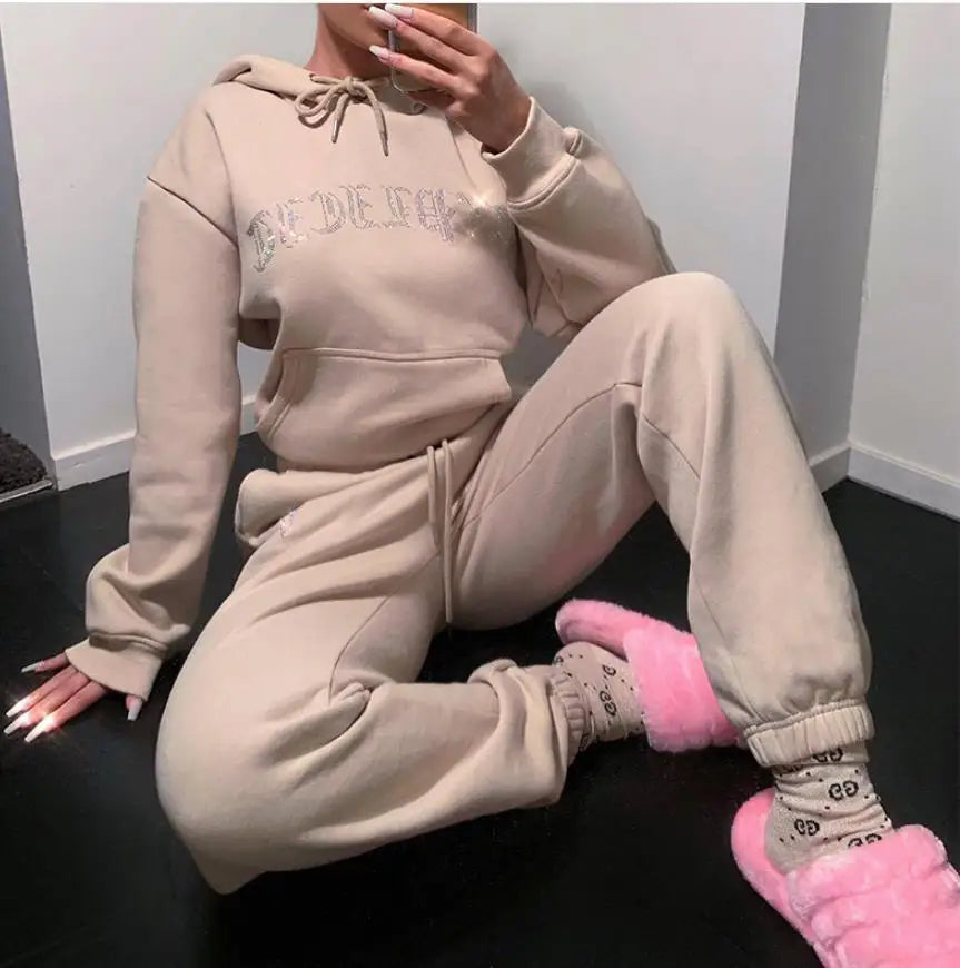Diamonds Tracksuit 2 Piece Set Women Oversize Hoodies Sweatshirt Sweatpants Joggers Sport Pant Suits Femme Outfits Sweatsuits