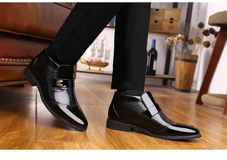 New Men Formal Shoes Leather Oxford Shoes For Men Dress Shoes Pointed Toe Business Wedding Shoes Velvet Men Zapatos De Hombre