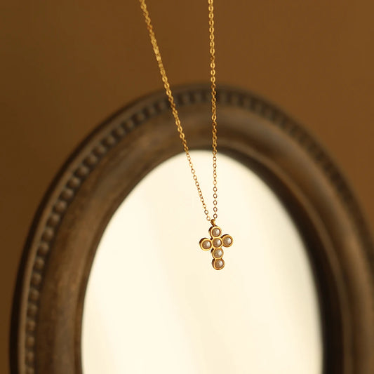 Collier Femme Moge Jewelry Small Pearl Bead Inlay 18K Gold Plated Stainless Steel Pearl Cross Necklace for Girls