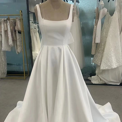 Factory Princess Vintage Short Feather Wedding Dresses Boat Neck Elegant Simple Satin Detachable Train Bridal Gown With Pockets
