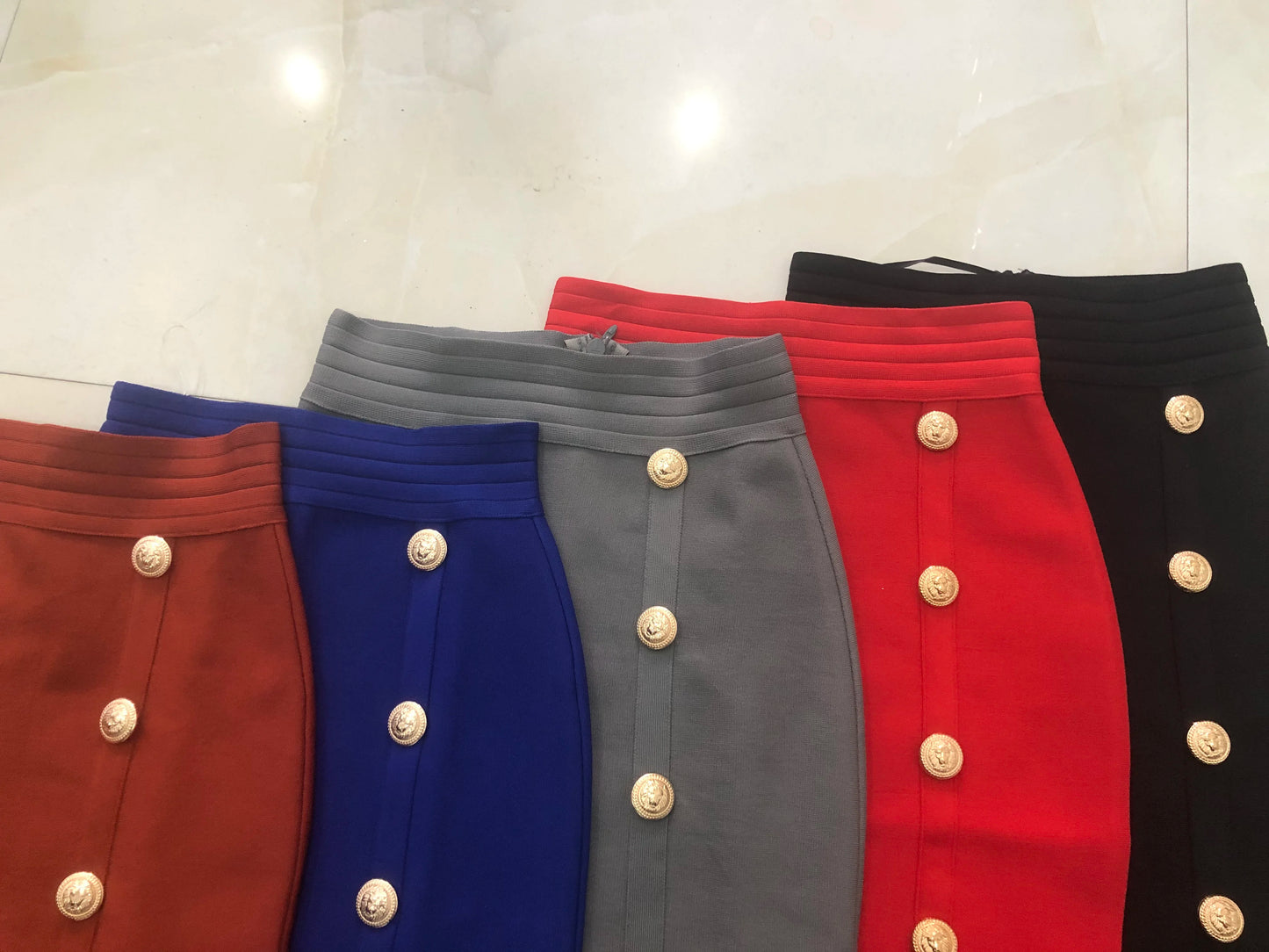 New Arrival Women Button Black Blue Red Bodycon Bandage Skirt 2026 Designer High Waist High Street Party Club Pencil Skirt 75cm
