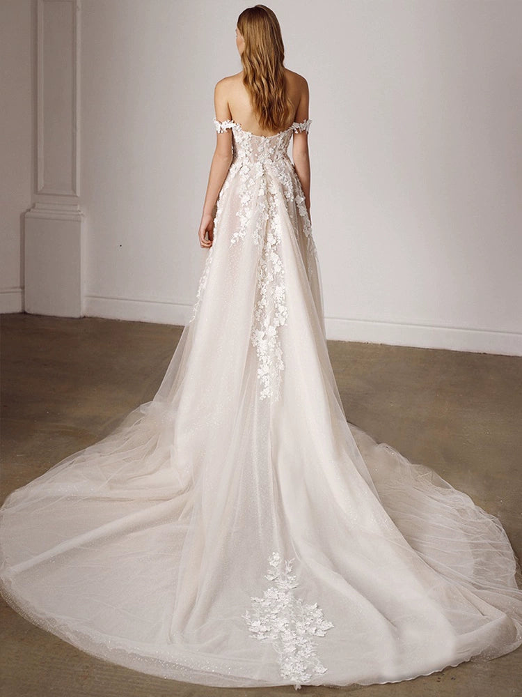 Fanna Fairy Clothing French Super Fairy off-Shoulder Lace Light Wedding Dress 2024 New Arrival Bridal Tail Slim Looking Wedding Veil