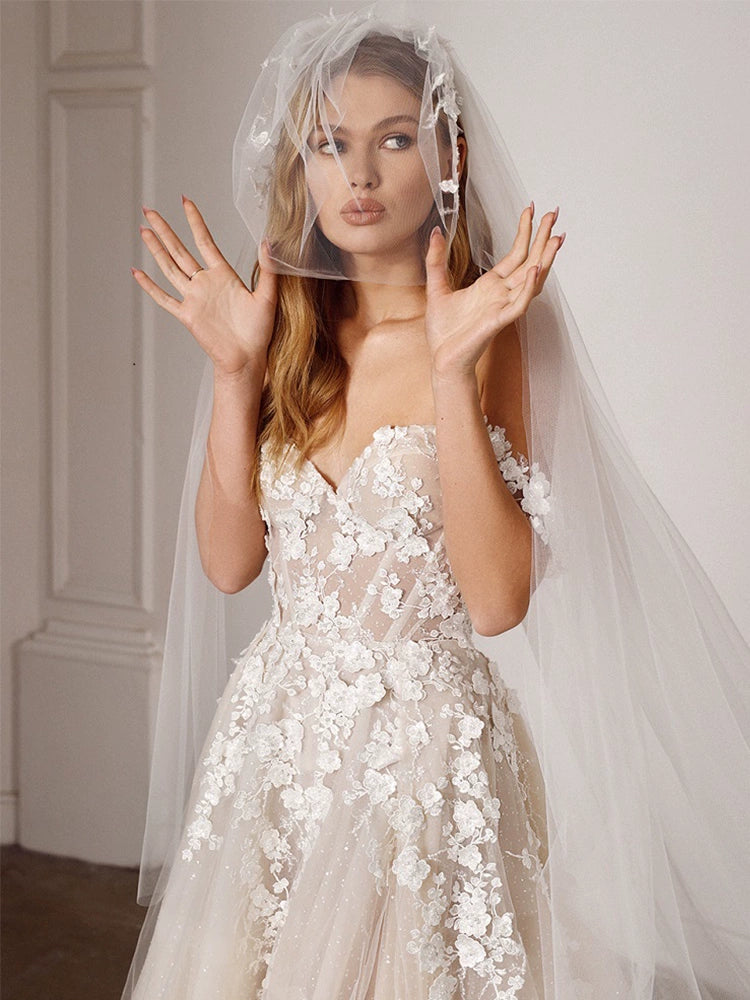 Fanna Fairy Clothing French Super Fairy off-Shoulder Lace Light Wedding Dress 2024 New Arrival Bridal Tail Slim Looking Wedding Veil