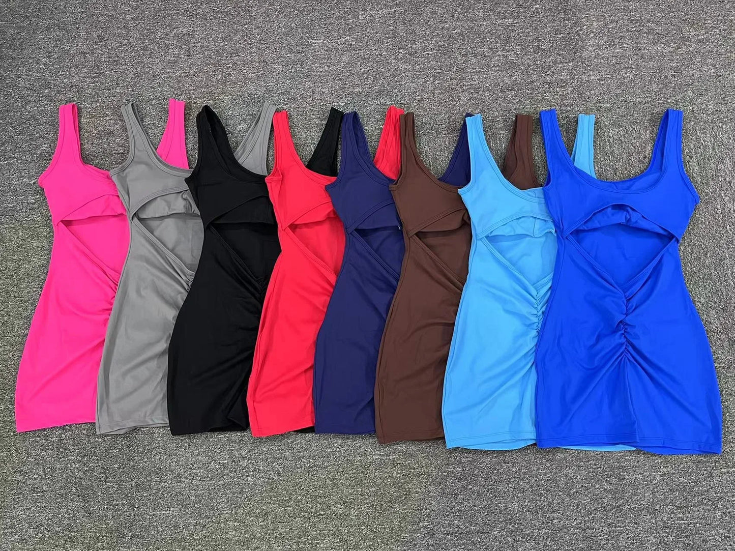 V Back One-Piece Suit Scrunch Sports Jumpsuit Women Gym Rompers Female Quick-Drying Yoga Clothing Fitness Sexy Bodysuits Women