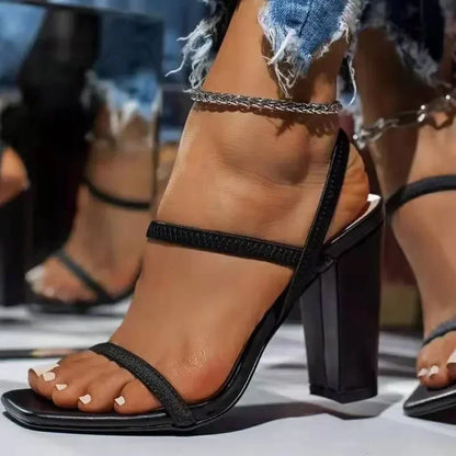 2025 Summer New Buckle Strap Open Toes Heel Shoes Thick Large Size Heels Sandals Square Head Minimalist Design Women's Shoes