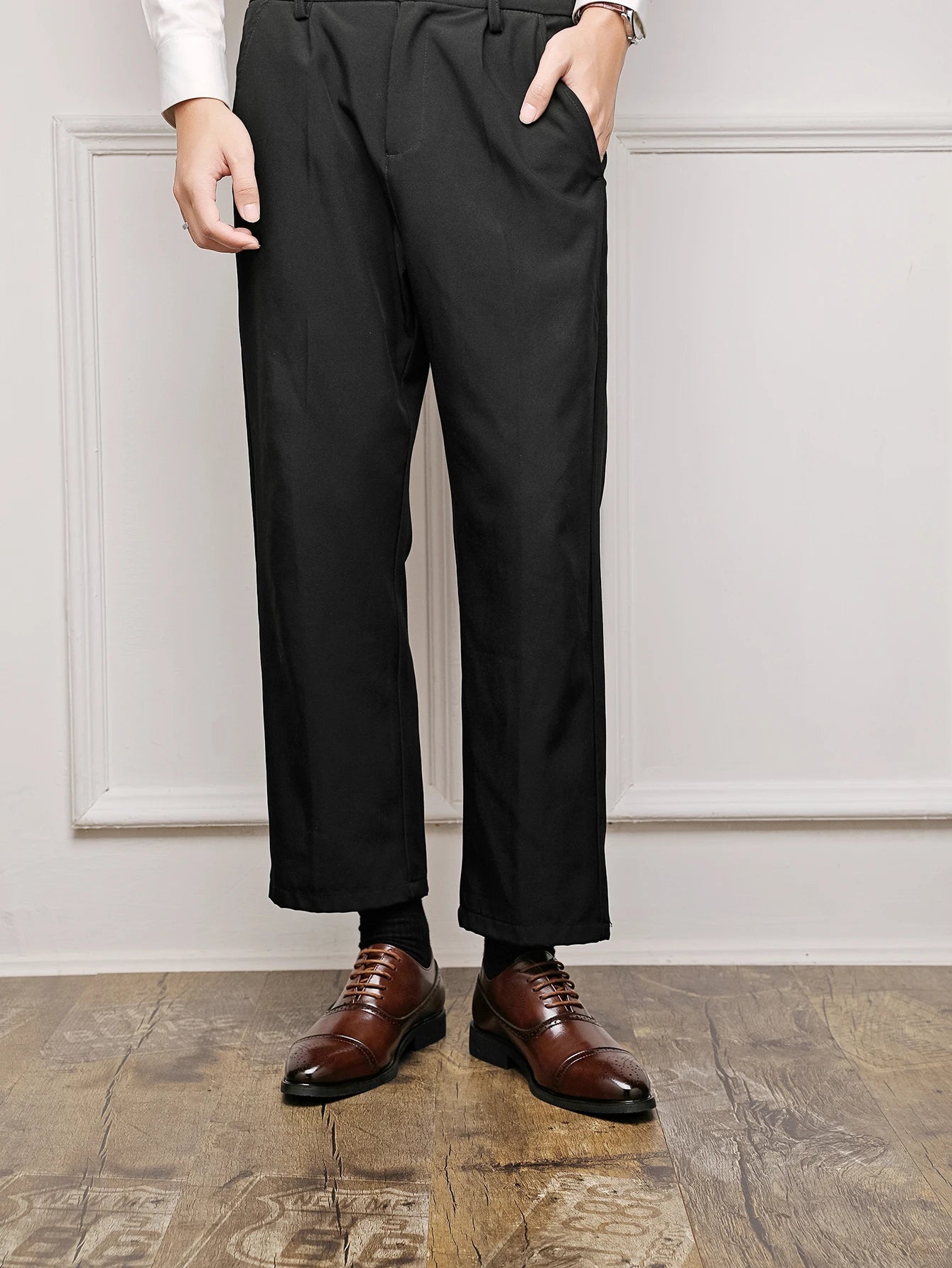 Oxfords Men Shoes Red Sole Fashion Business Casual Party Banquet Daily Retro Carved Lace-up Brogue Dress Shoes