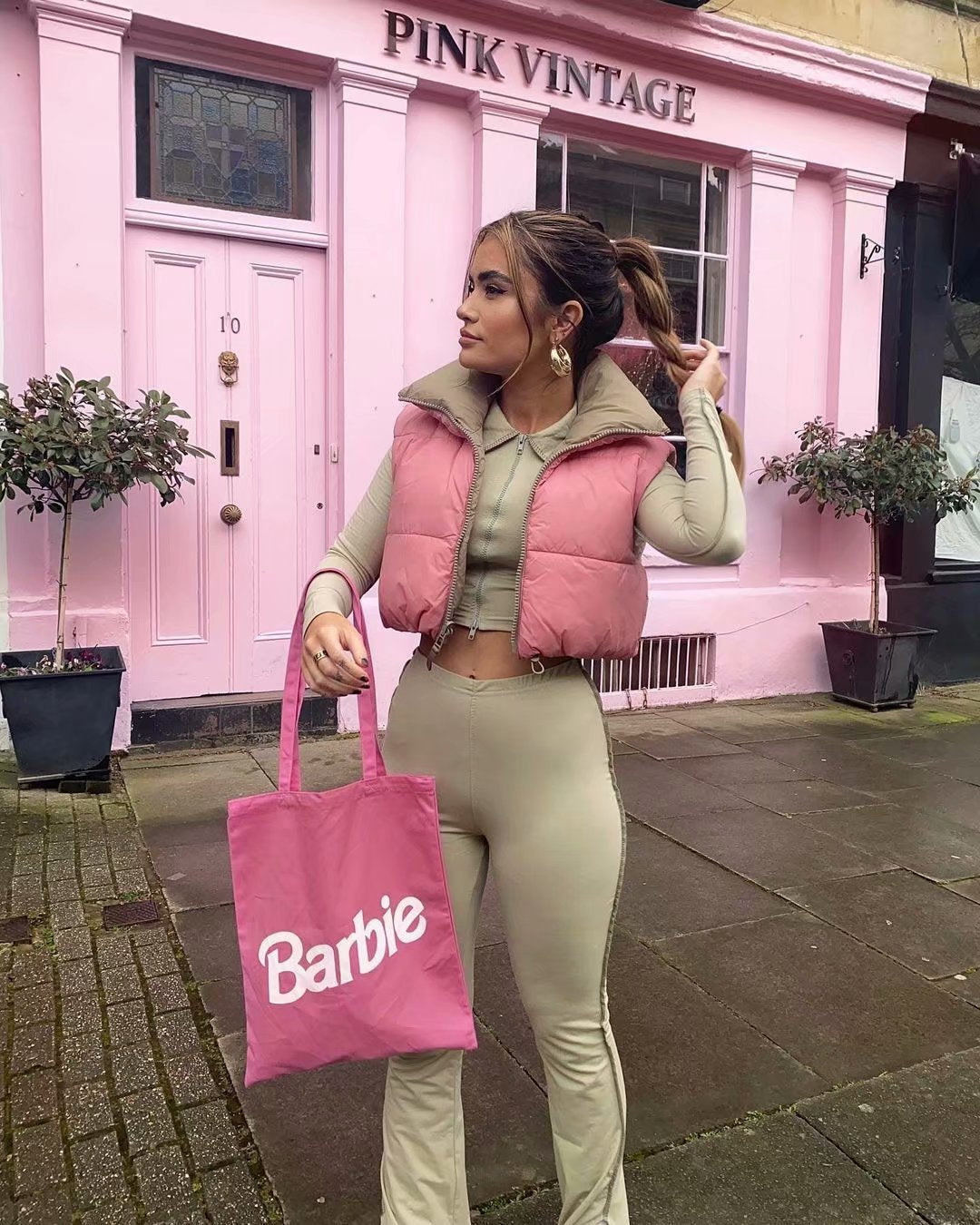 Fall Winter Warm Cropped Vest Jackets for Women Fashion Sleeveless Stand Collar Zip Up Puffer Waistcoat Street Style Outwear