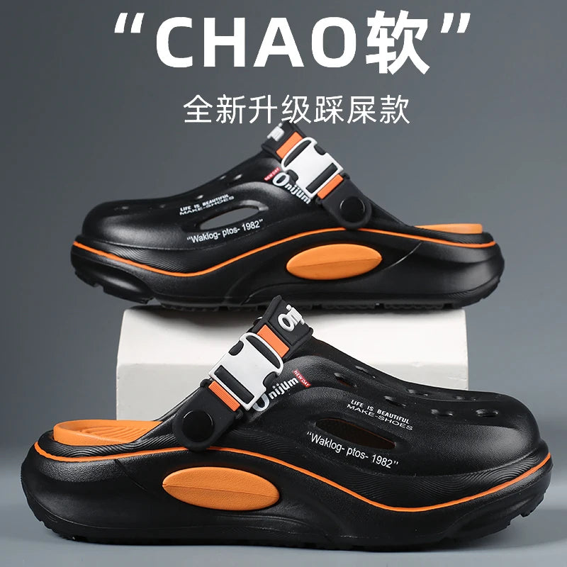 New Classic Summer Clogs Men Slipper Breathable Garden Shoes EVA Outdoor Comforty Beach Slides Home Sandals Antiskid Slippers