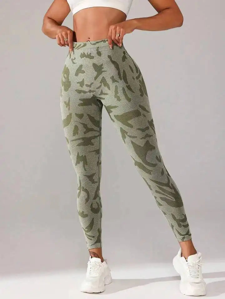 Women Camouflage V Back Gym Leggings Butt Lifting Fitness Athletic Workout Scrunch Leggins Exercise Yoga Pants Sports Clothing