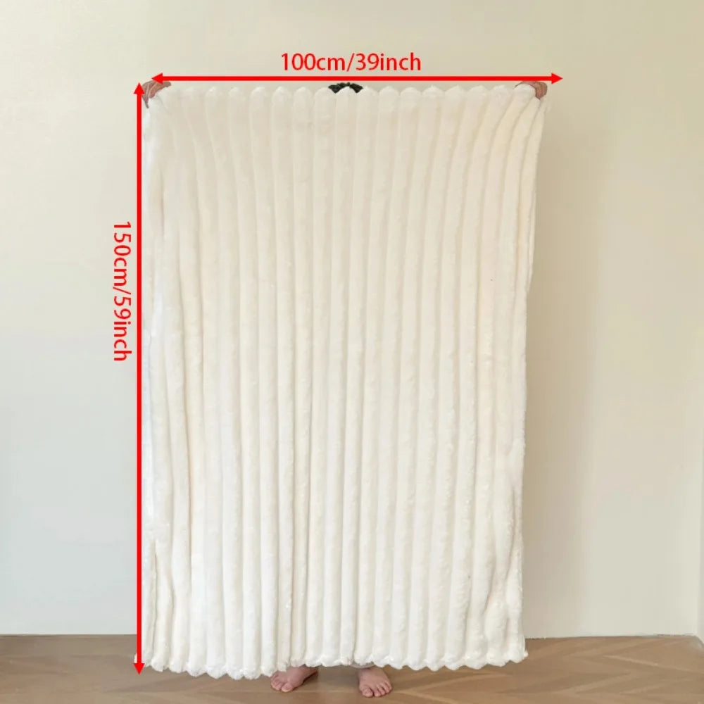 Thickened Material Suitable for Bedroom 1 Piece of Plush Blanket with Wide Terms, Solid Color Multifunctional Flannel Blanket
