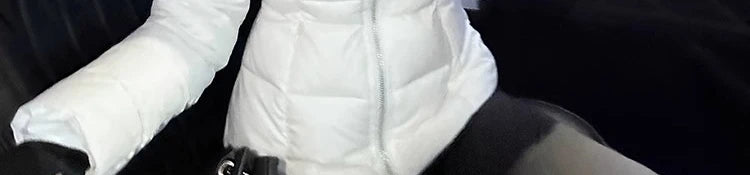 White Large Fur Collar down Jaet Women's 2025 Winter New Design Ultra Slim Lightweight Hooded White Du down Outerwear
