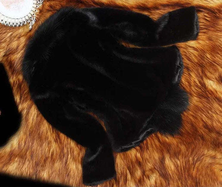 Women's Fur Coat Winter New Imitation Fox Fur Collar Long Sleeves Short Jacket Korean Fashion Slim Fit Thickening Warm Coats