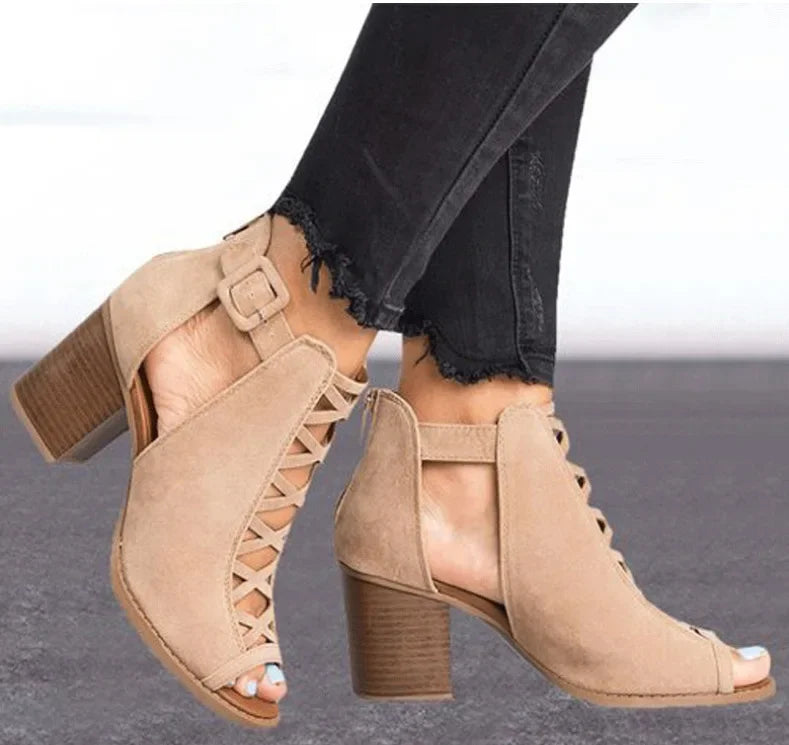 Wish2025 Summer New Roman Fish Mouth Hollow out Large Size 43 Buckle Sandals Thick Heel High Heel Independent Station Shoes