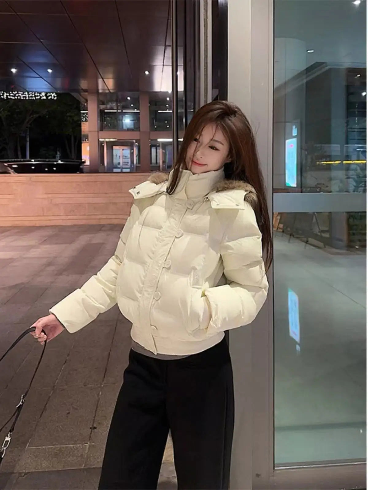 Autumn Winter Fur Hooded Jacket Women Outerwear Thick Dowon Cotton Padded Slim Short Parkas Female Cropped Puffer Bubble Coat