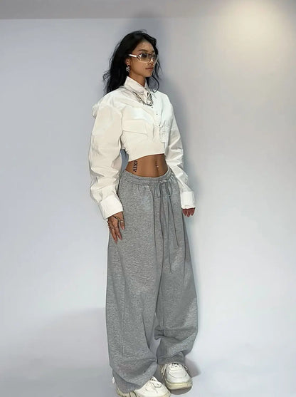 Casual and Comfy Grey Sweatpants for Women with Starchy Waist Loose Fit and Parachute Pants