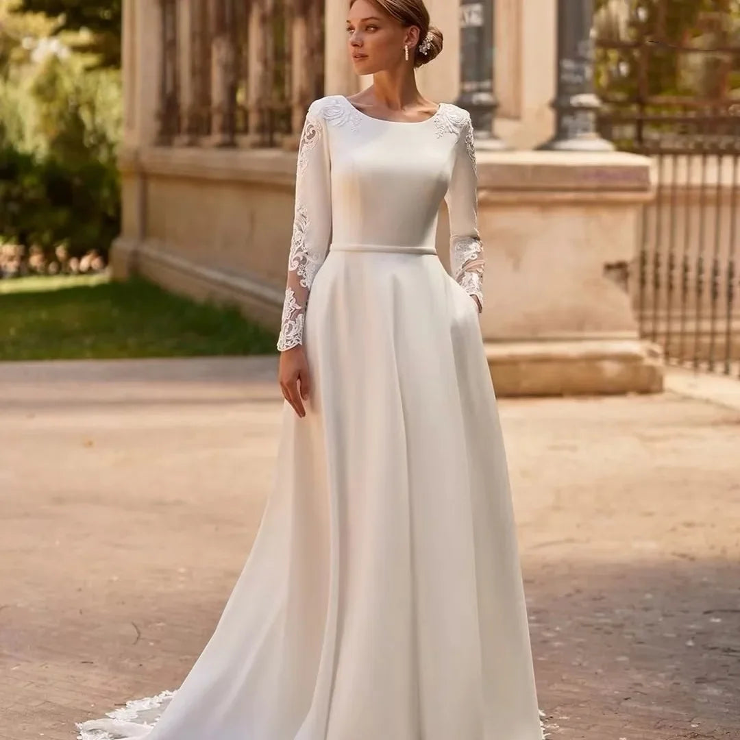 Customized Elegant Women Wedding Dresses Long Sleeves Buttons Robe De Marie Stunning With Pocket Lace Appliqués Bride's Dress