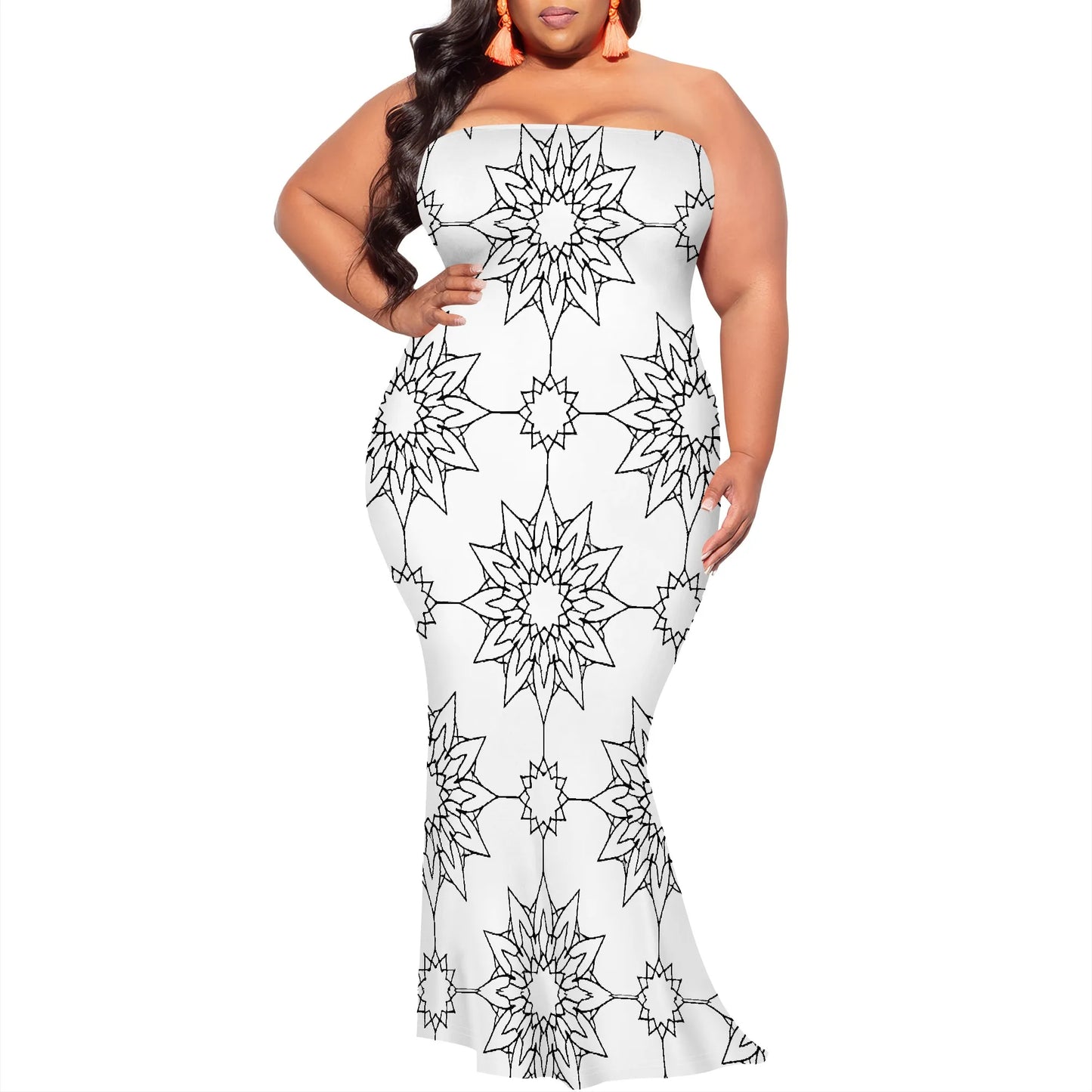 Plus Size Strapless Maxi Dress with Stylish Gold Geometric Design, Modern and Trendy