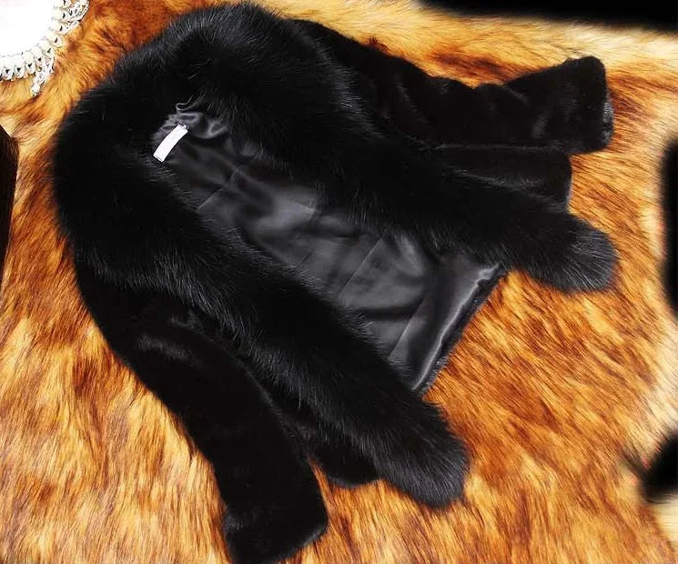 Women's Fur Coat Winter New Imitation Fox Fur Collar Long Sleeves Short Jacket Korean Fashion Slim Fit Thickening Warm Coats