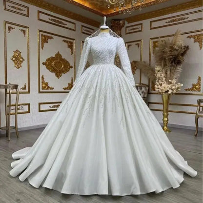 Long Sleeved Bride's Wedding Dress Luxurious Beaded Palace Style Luxurious Temperament Heavy Tailed Fluffy Skirt Customized