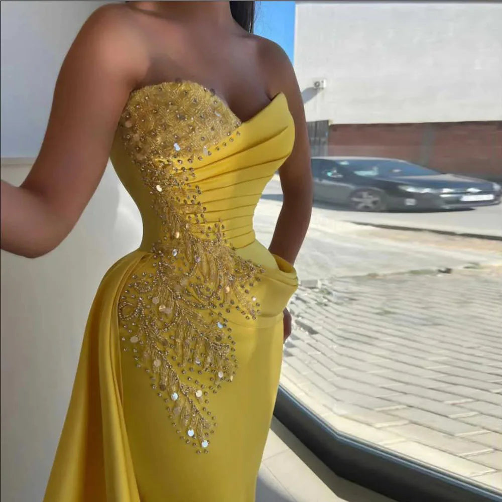 Customized Satin Yellow Mermaid Prom Dresses Crystals Sequined Sweetheart Neck Evening Formal Party Second Birthday Gown