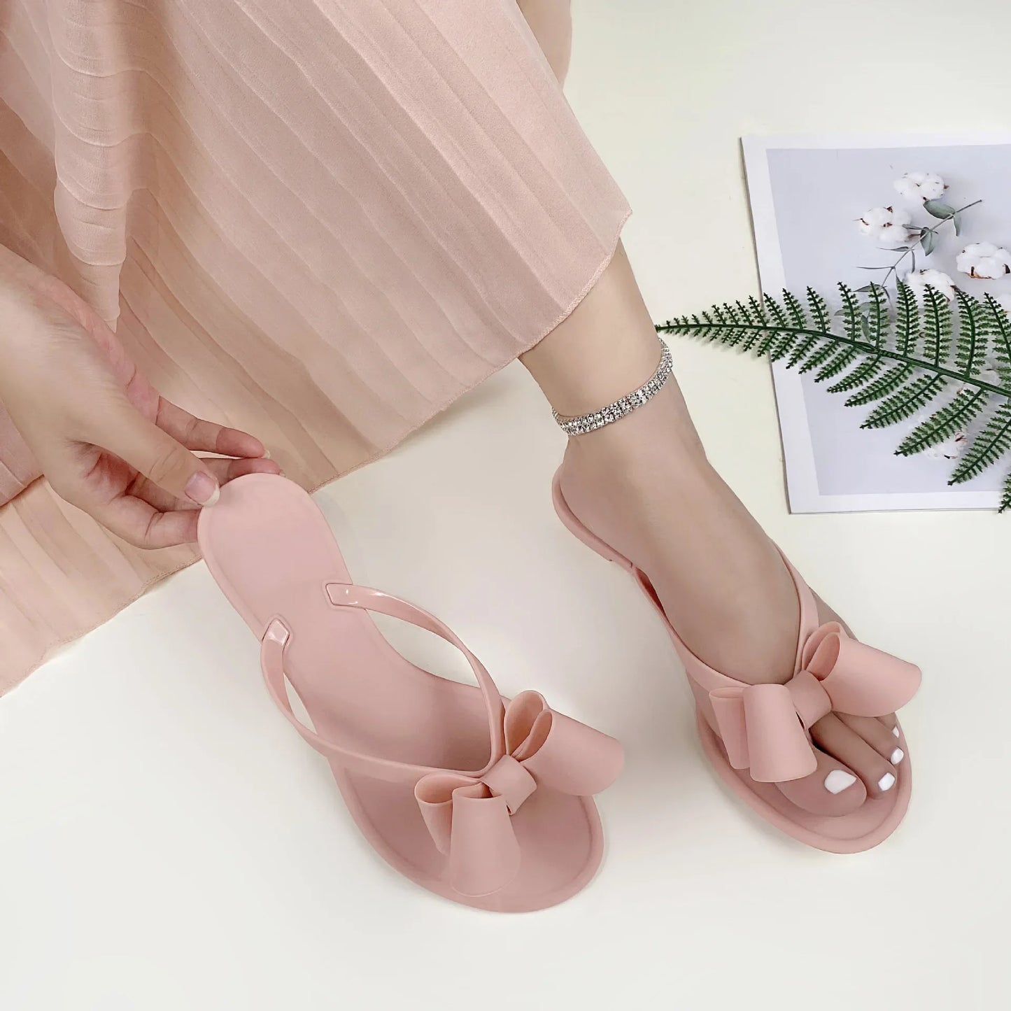 EOFK Summer Jelly Slippers Women Butterfly PVC Sweet Beach Pull On Flat Solid Ladies Versatile Fashion Anti slip Slippers