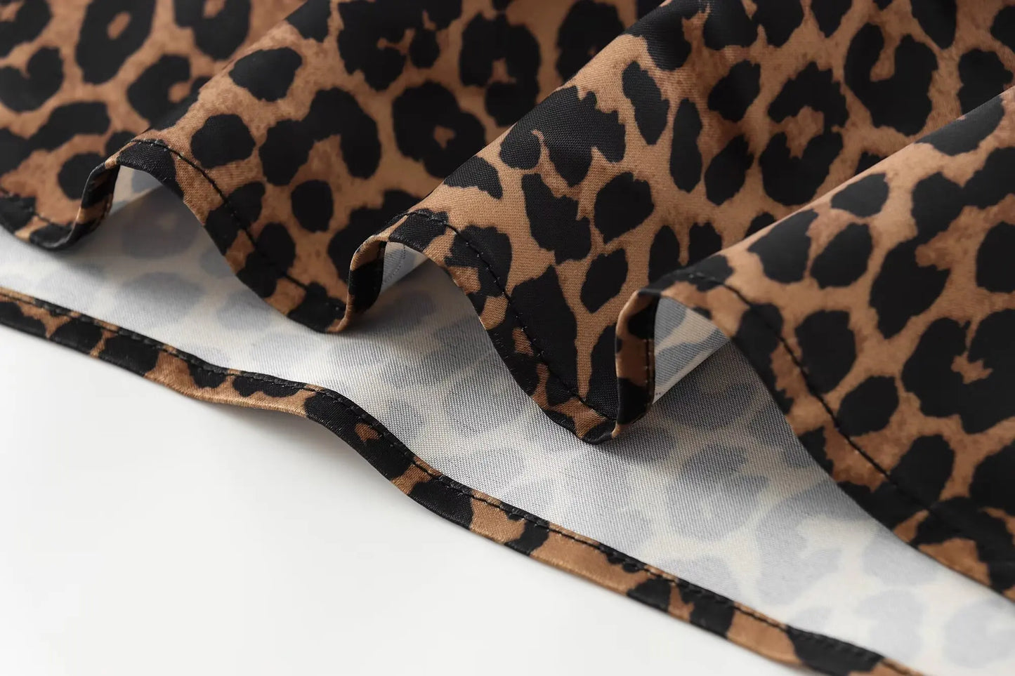 TFMLN Women Vintage Leopard Print Skirts Female 2026 Street Chic High Waist Long Skirt Spring Office Slim Fashion New Skirts