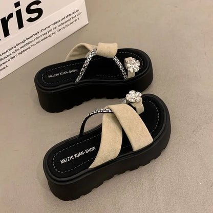 Diamond toe thick soled slippers for women's summer shoes, new height increasing design, paired with skirts and women's sandals