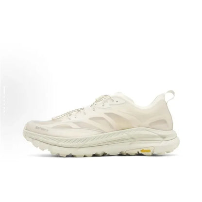 Low-Top Casual Running Shoes Unisex Breathable Mesh Shock Absorption Cross-country Sports Shoes EVA Insole from Mainland China