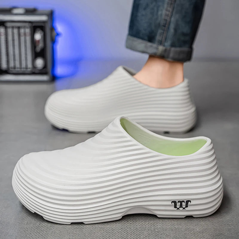 Waterproof Anti-skid Oil Proof Chef Kitchen Shoes Soft Working Footwear Without Steel Cap Clogs Garden Beach Shoes Summer