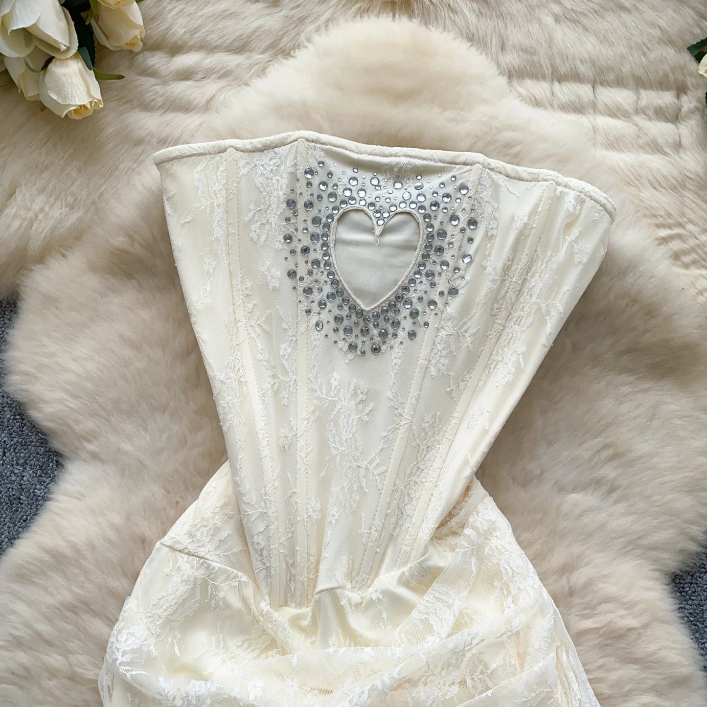 SINGREINY French Strapless Sexy Short Dress 2025 Heart Hollow Out Beading Sundress Backless Corset Lace Beach Mini Dress