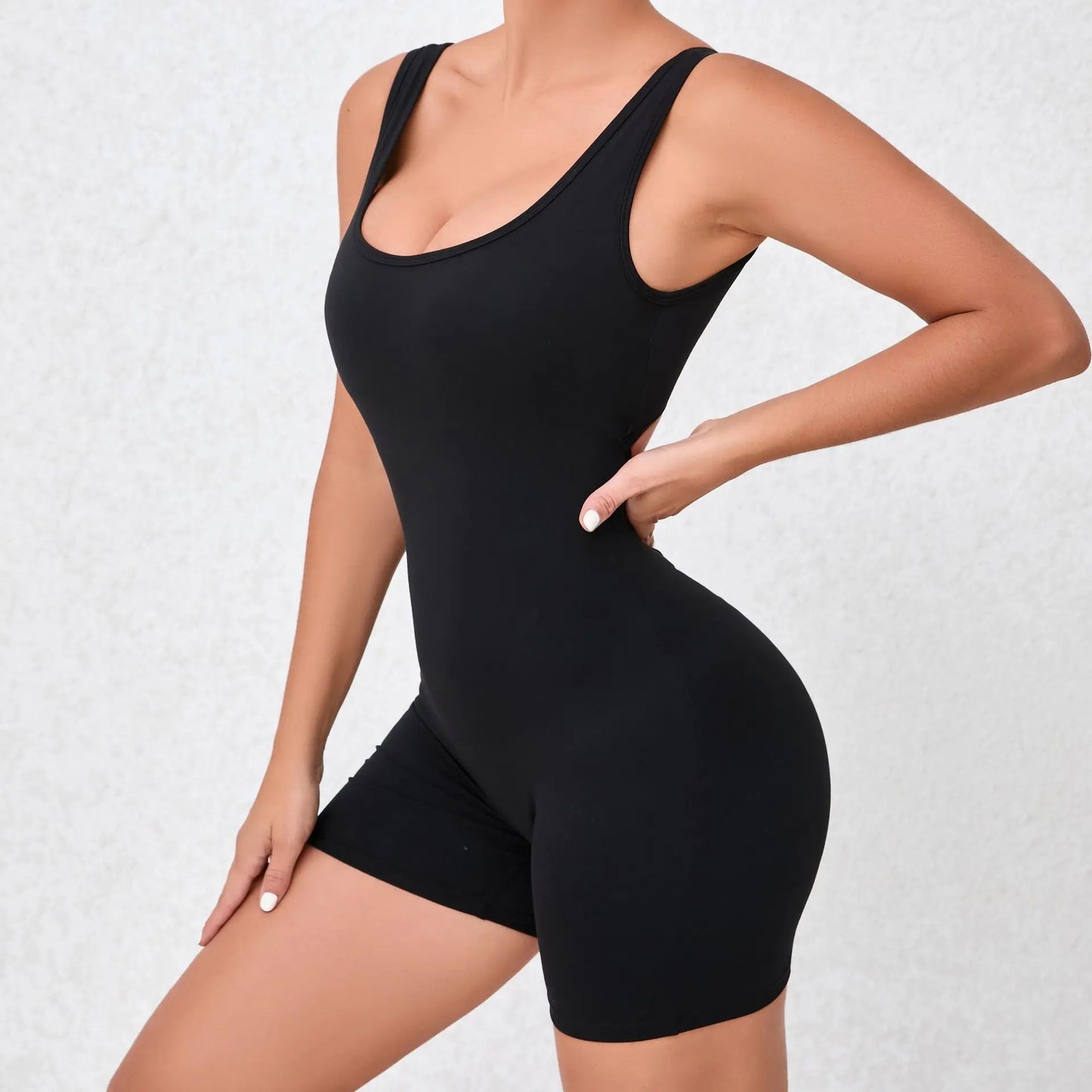 V Back One-Piece Suit Scrunch Sports Jumpsuit Women Gym Rompers Female Quick-Drying Yoga Clothing Fitness Sexy Bodysuits Women