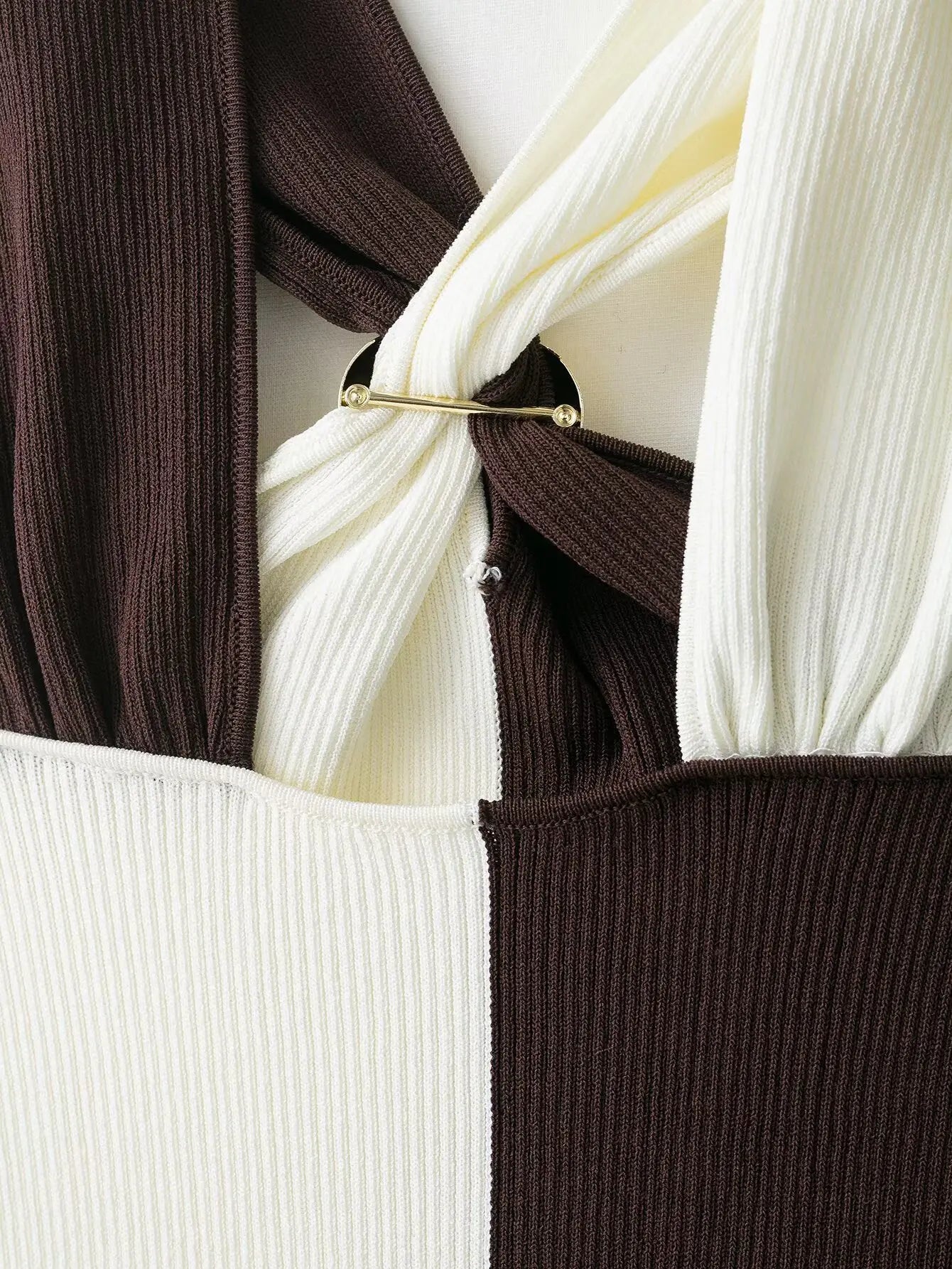 HH 2026 Women's Summer New Fashion Chic Knitted Tops Hang-Neck Collar Sleeveless Backless Female Sexy Short Tops 2 Color