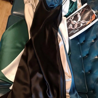 Summer dress with silk satin V-neck women's suspender skirt, wide and relaxed swing, backless lace up dance party