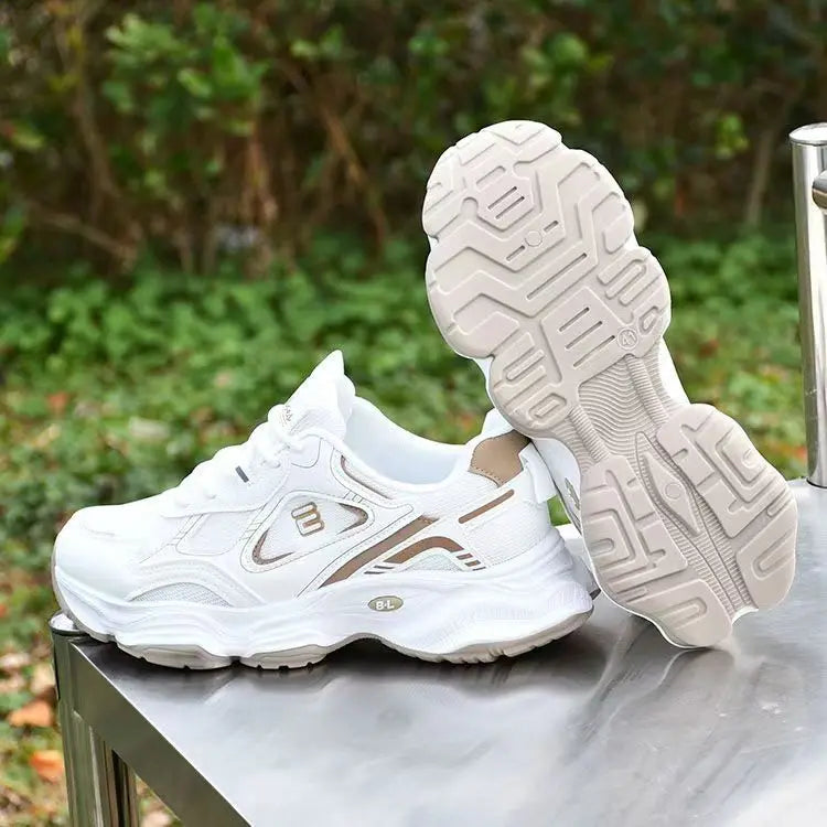 2026 Men Casual Sneakers High Quality Light Breathable Sport Designers Athletic Shoes Man Trainer Running Shoes Tenis Masculino