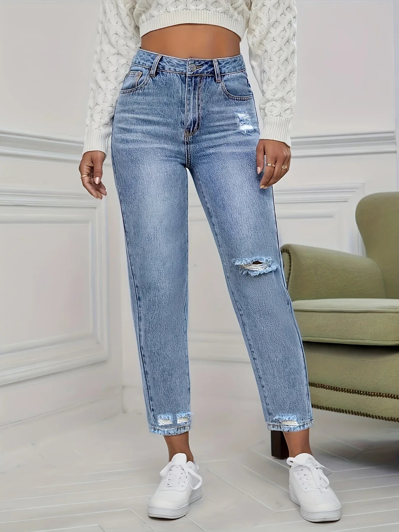 Casual Washed Ripped Jeans for Women Spring and Summer New Fashion Straight Nine Minutes of Pants Women
