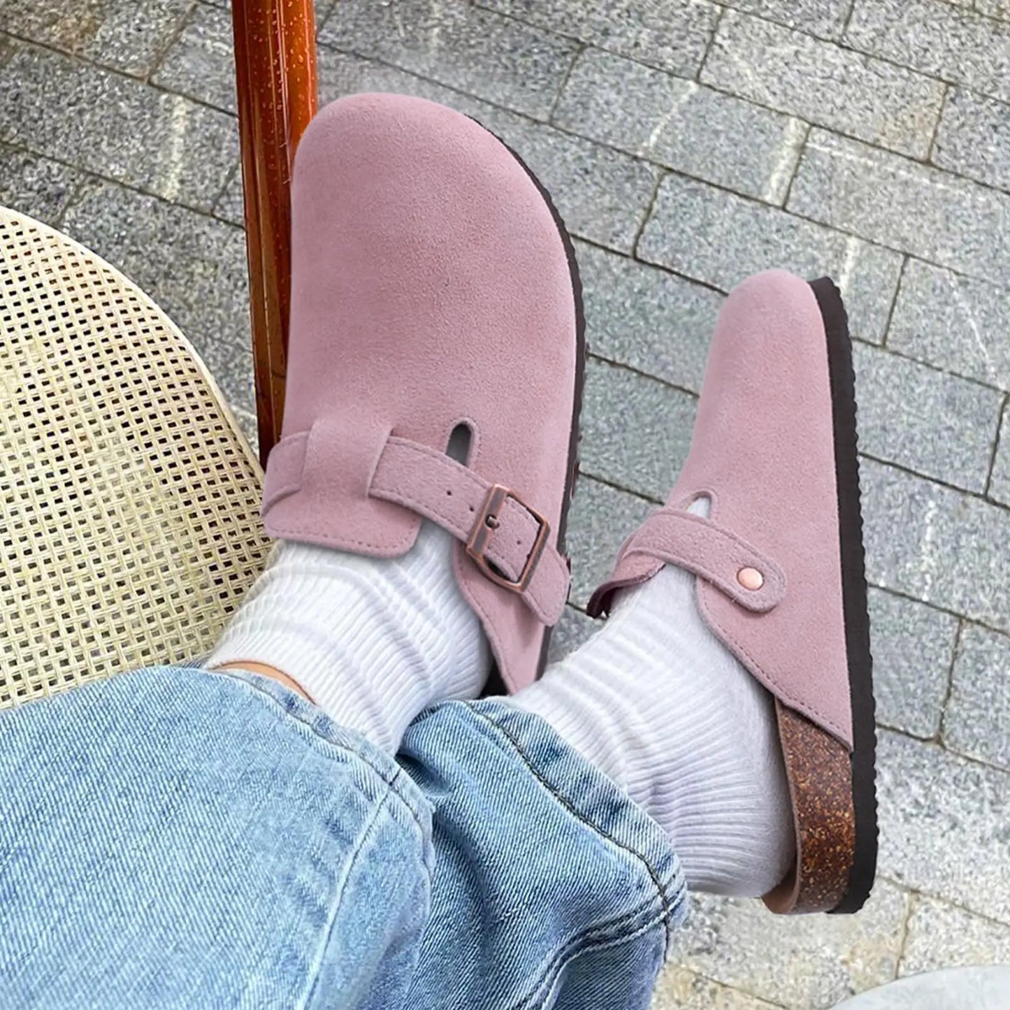 Comwarm Men Suede Clogs Slippers Classic Cork Footbed Mules Women Cozy Fashion Clogs Shoes With Arch Support Men Beach Sandals