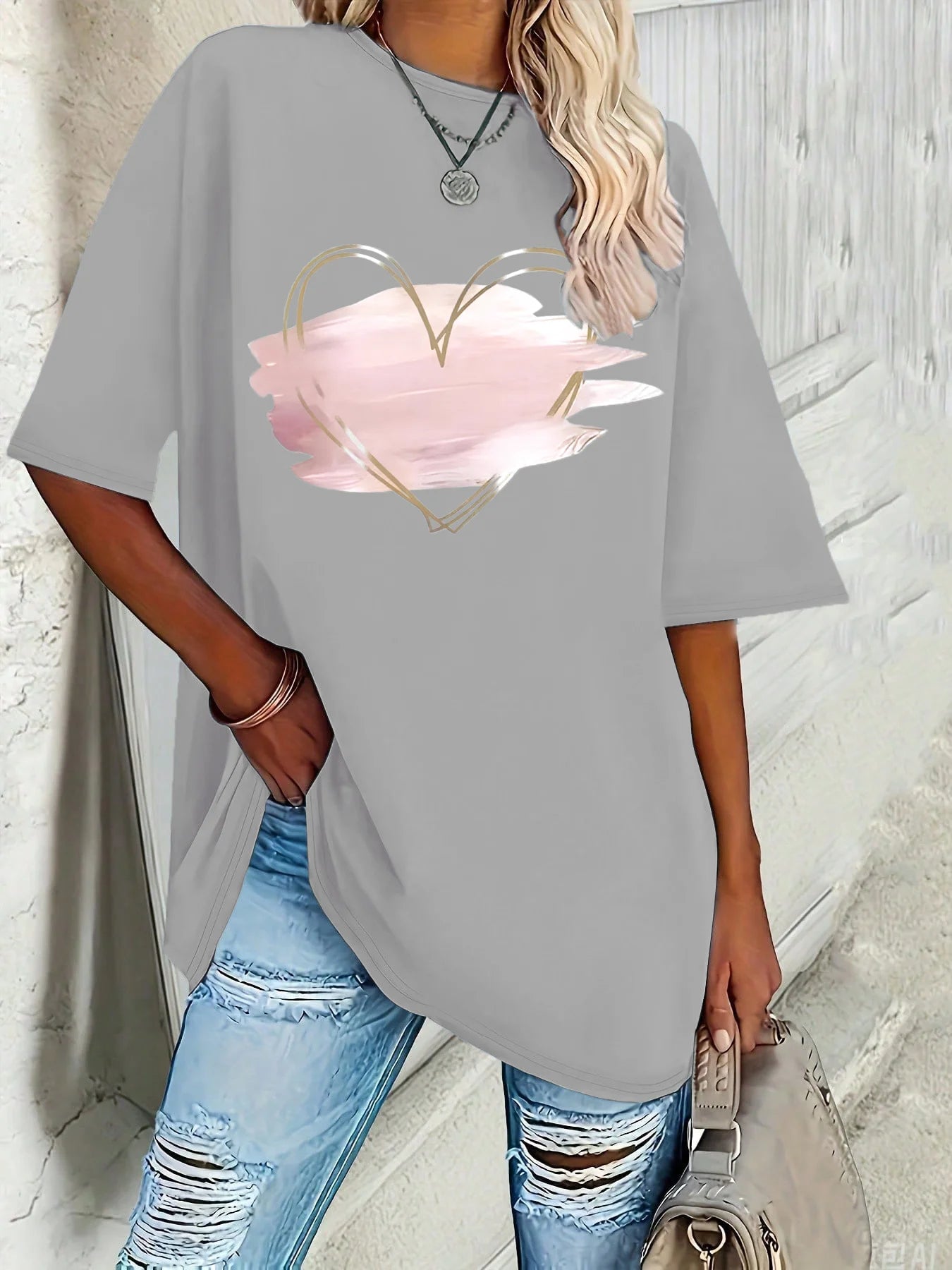 Plus size women's new pink heart-shaped elegant printed T-shirt   spring and summer leisure round neck short sleeve top